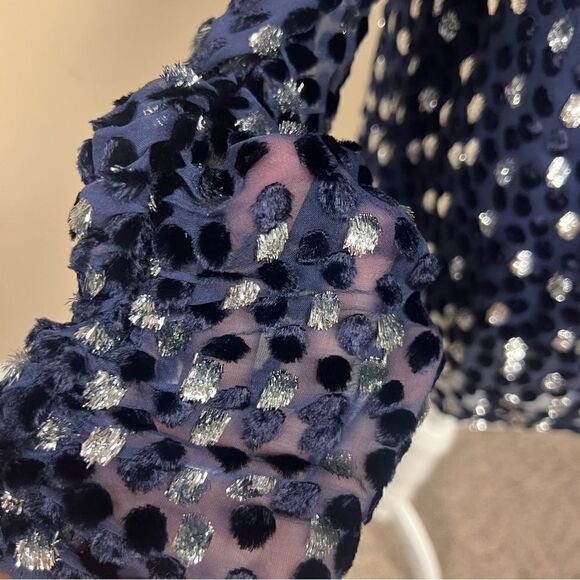 Kate Spade scatter dot sparkle silk blend top.  Size Sm - Picture 4 of 9